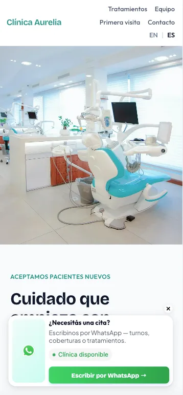 Sitio móvil de clínica con popup de WhatsApp para agendar cita